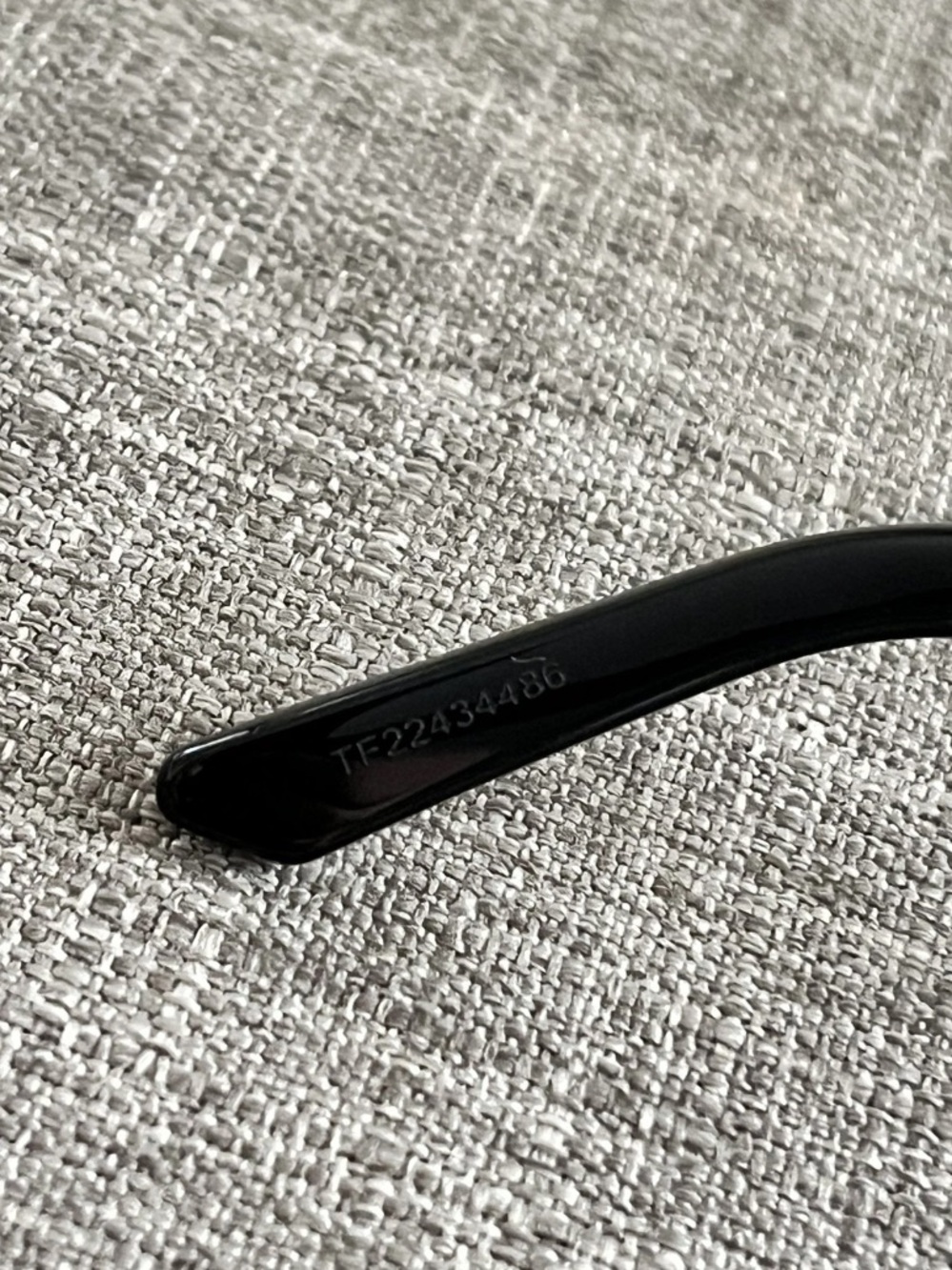 Dior Black and Gold Rectangular Optical Glasses - Picture 4 of 7